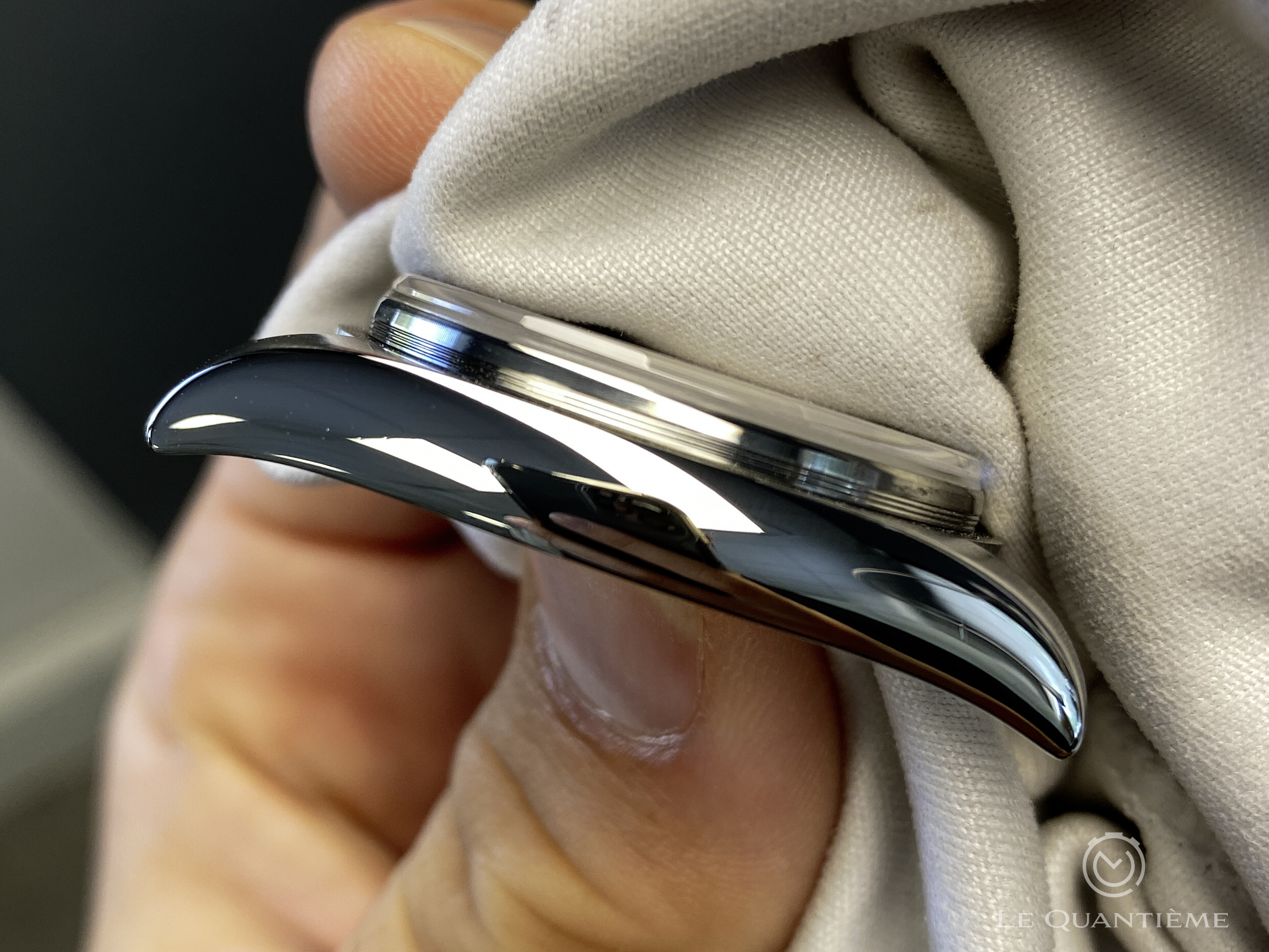 Apres polissage d'un boitier Rolex Air King